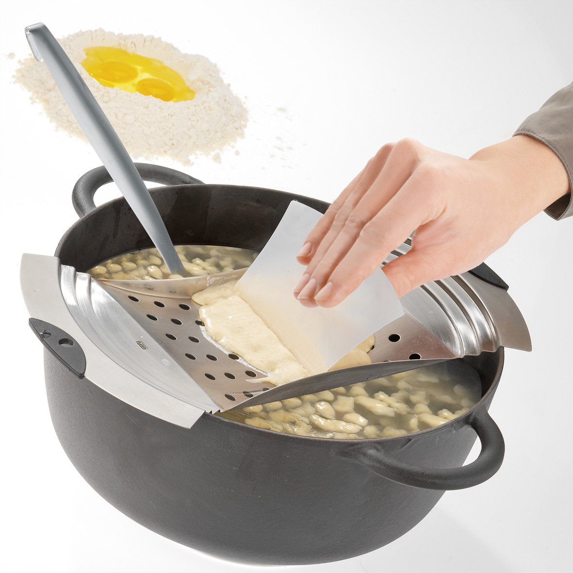 gefu-ge10920-ergo-adaptateur-spaetzle-avec-plaque-perfor-e-inox-et-racle-plastiq image 2