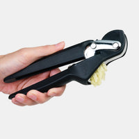chef-n-freshforce-garlic-press-presse-ail-double-engrenage-facile-nettoyer image 2