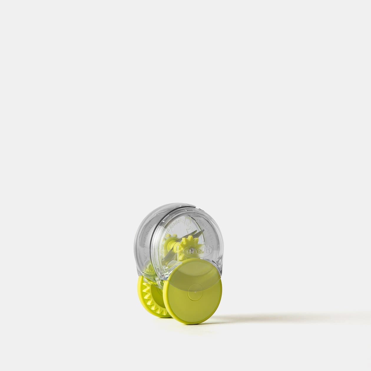 chef-n-garliczoom-garlic-chopper-hache-ail-rouler-pour-ail-minc-sans-contact-ave image 4