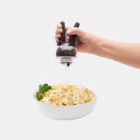 chef-n-pepperball-pro-grinder-moulin-poivre-rechargeable-pression-avec-mouture-r image 2
