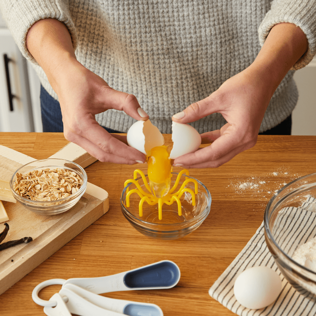 chef-n-yolkster-egg-separator-s-parateur-de-jaune-d-uf-accrocher-sur-tout-bol image 3